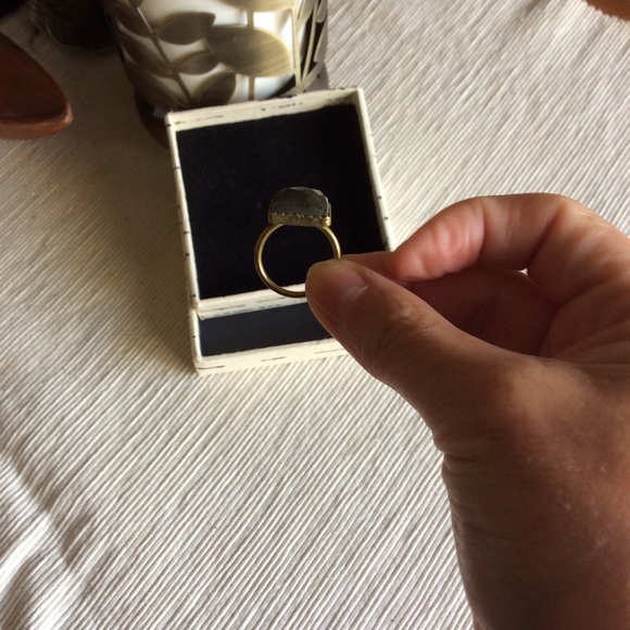 Saraswati Ring - Picture 3 of 3